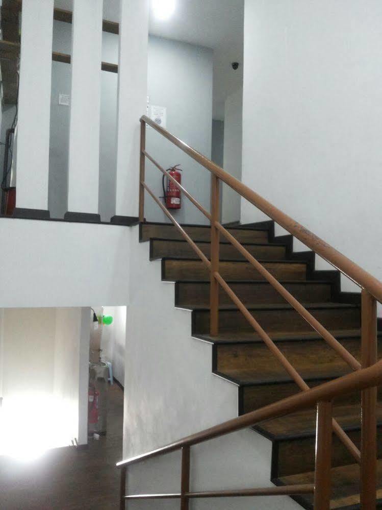 Hotel Viva Klang Esterno foto